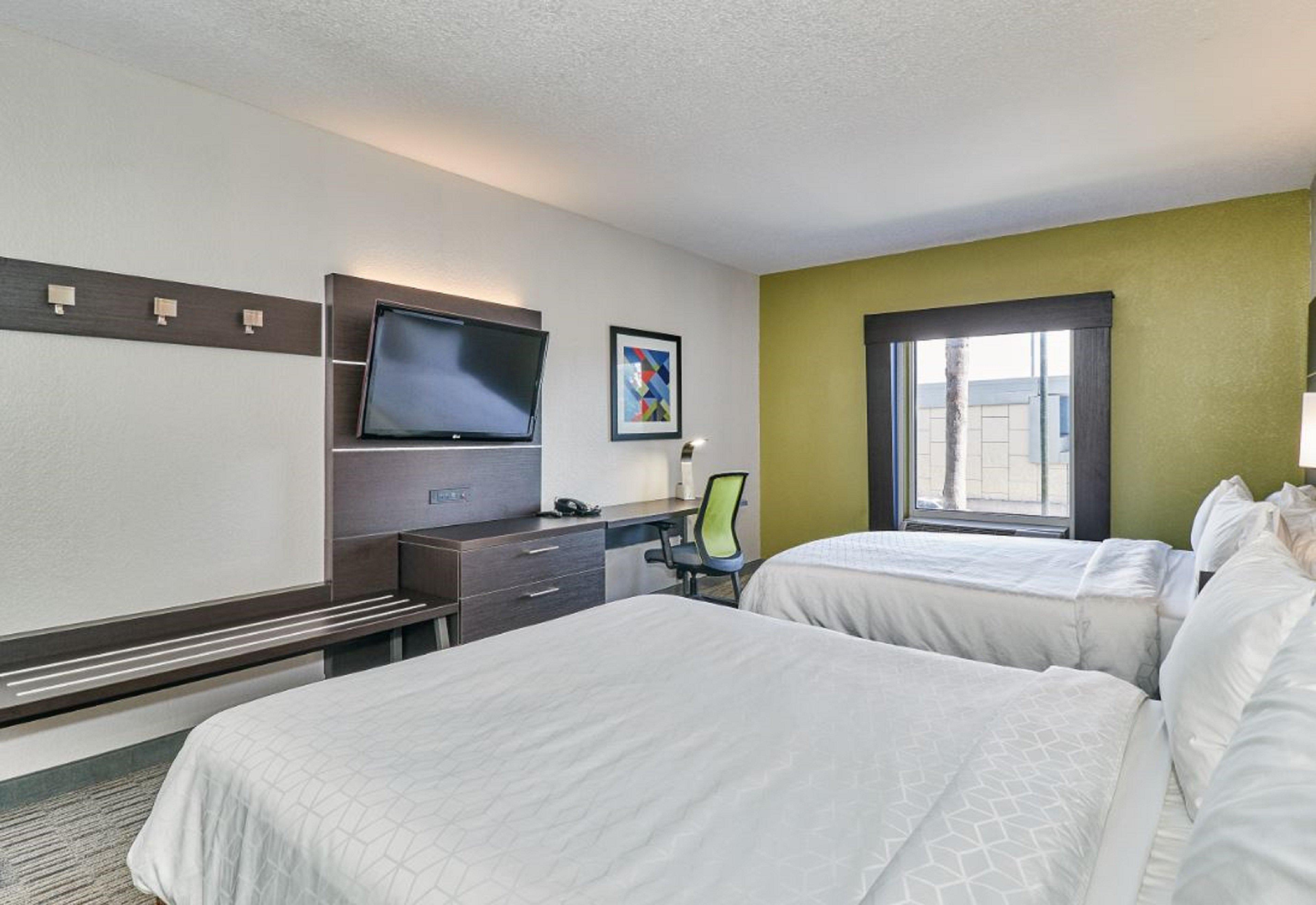 Holiday Inn Express Hotel & Suites Clearwater Us 19 North By Ihg Exterior foto