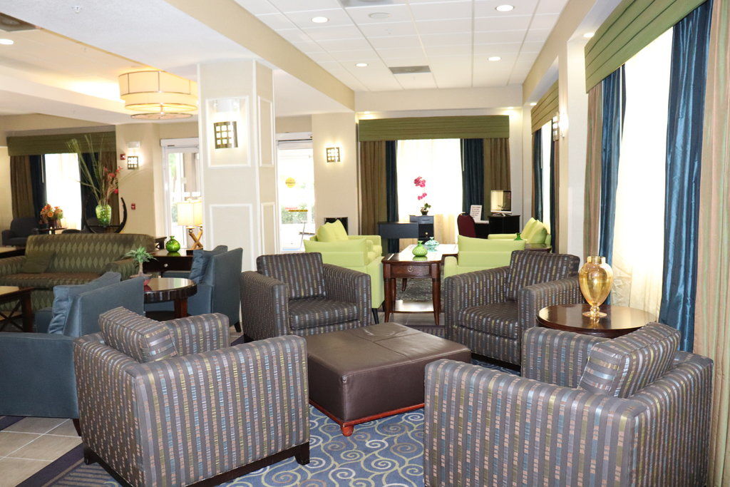 Holiday Inn Express Hotel & Suites Clearwater Us 19 North By Ihg Exterior foto